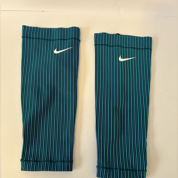 Rare Nike Pro Elite 2022 Blue Team Calf Sleeves Warmer Running CW2579-317 Sz M